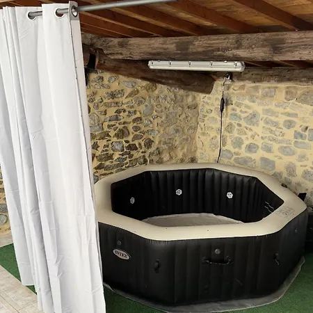 Appartement Nature&jacuzzi Privatif Au Cœur Des Cévennes