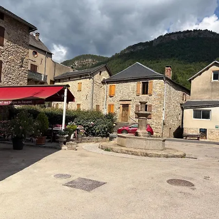 Nature&jacuzzi Privatif Au Cœur Des Cévennes Appartamento *